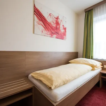 Gasthof Auzinger 3*